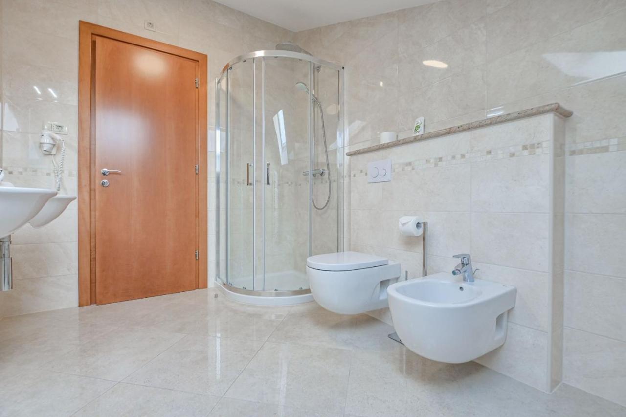 Luxury Apartments Villa Tunera Porat  Dış mekan fotoğraf