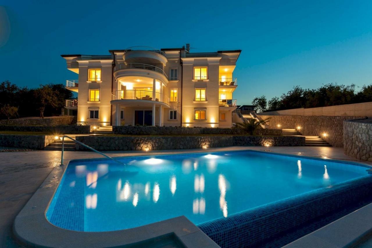 Luxury Apartments Villa Tunera Porat  Dış mekan fotoğraf