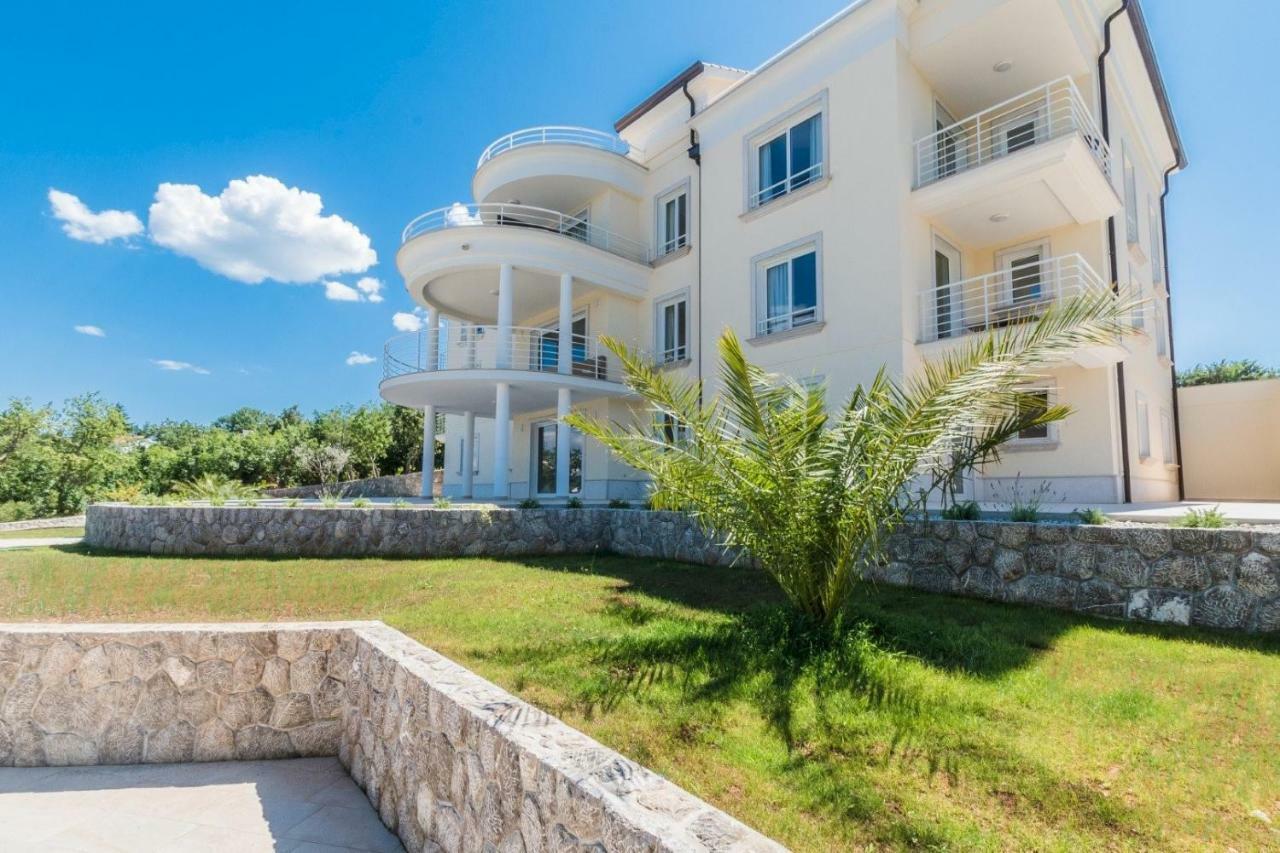 Luxury Apartments Villa Tunera Porat  Dış mekan fotoğraf