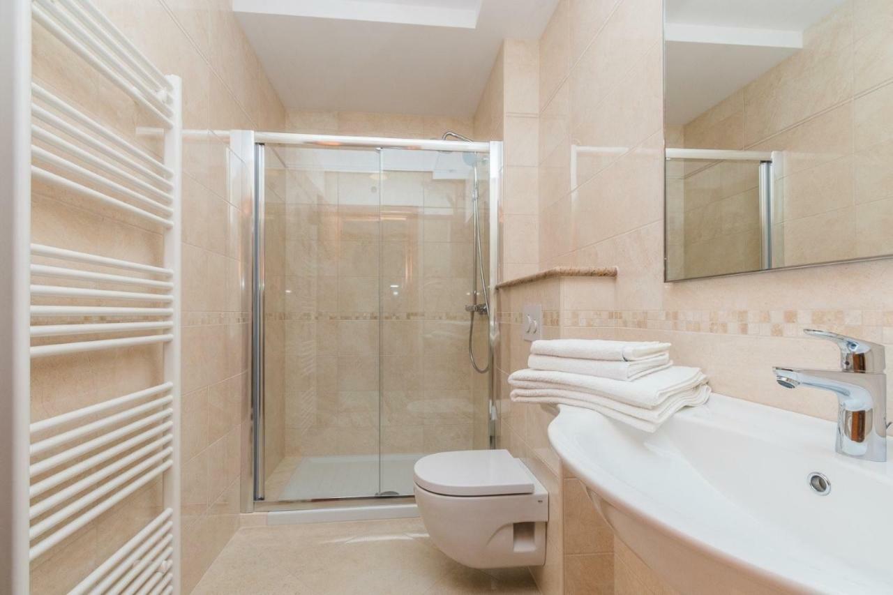 Luxury Apartments Villa Tunera Porat  Dış mekan fotoğraf