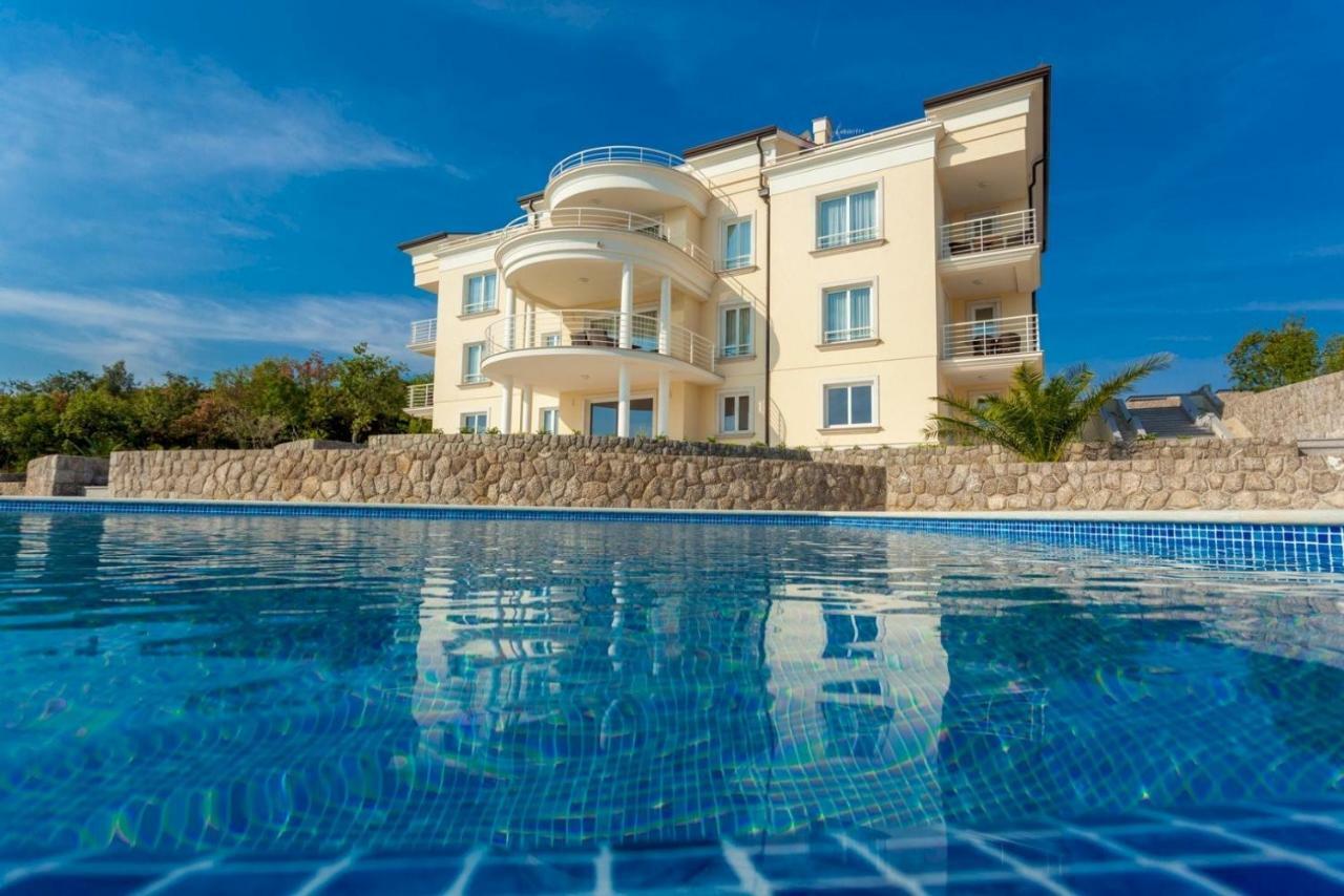 Luxury Apartments Villa Tunera Porat  Dış mekan fotoğraf